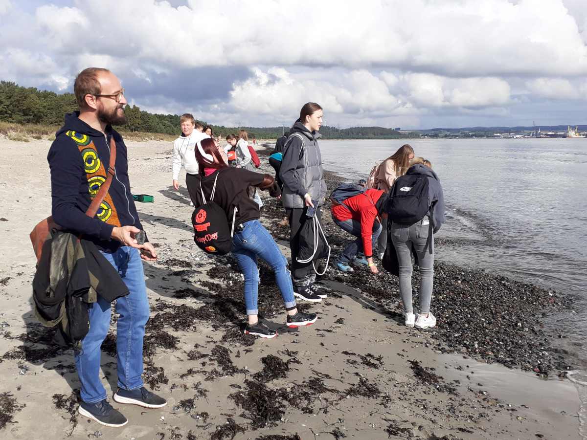 Reisegruppe am Strand