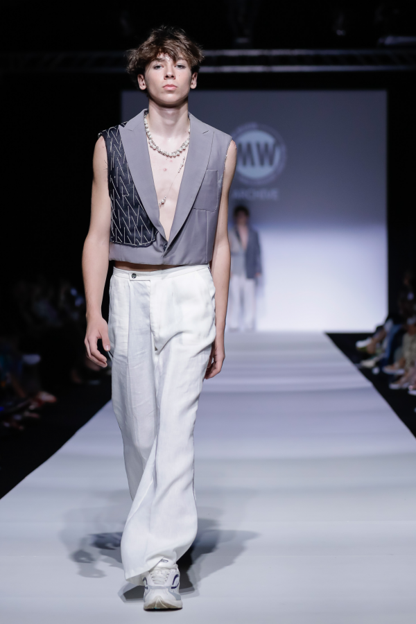 MQVFW23