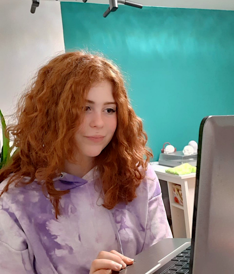 Schülerin Tamina, 2HMB