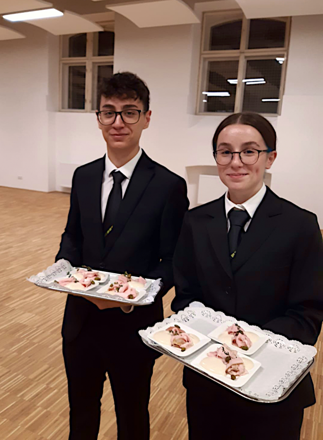 Schüler*innen der 3HKA